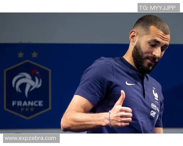 法国足球四号球员：从绿茵场到巅峰传奇的成长之路